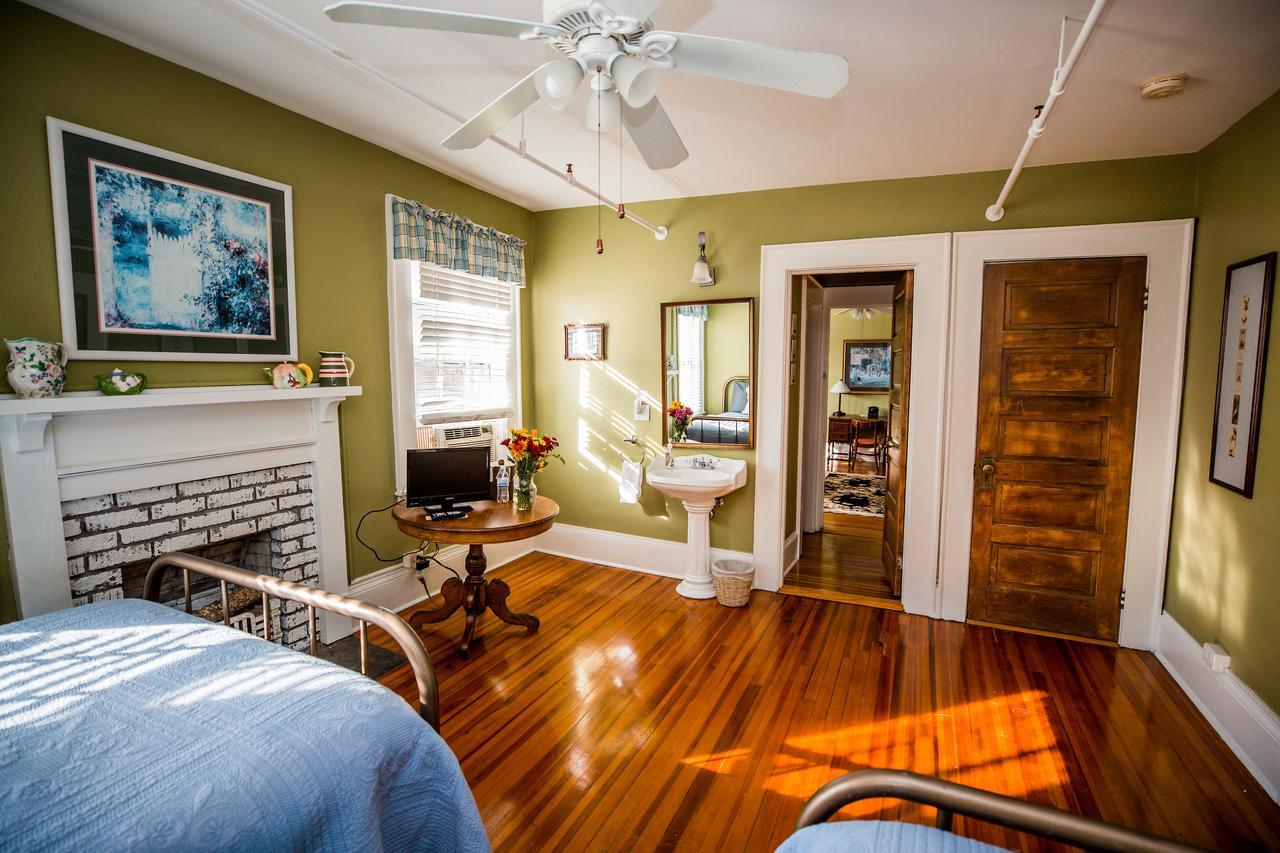 The Henderson Bed & Breakfast Hendersonville Exterior foto